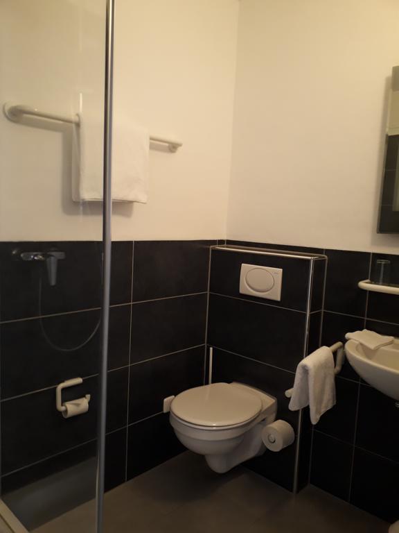 Pension Am Weinberg Bed & Breakfast Mainstockheim Bagian luar foto